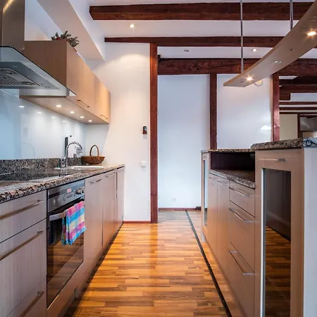 Apartment Dream - Five Bedroom Penthouse In Old Town Tallinn