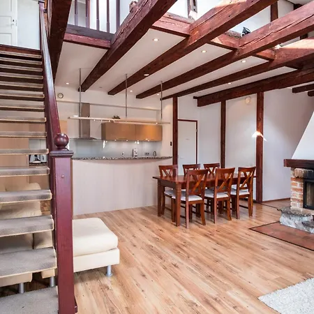 Dream - Five Bedroom Penthouse In Old Town *