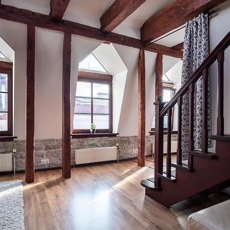Apartment Dream - Five Bedroom Penthouse In Old Town *