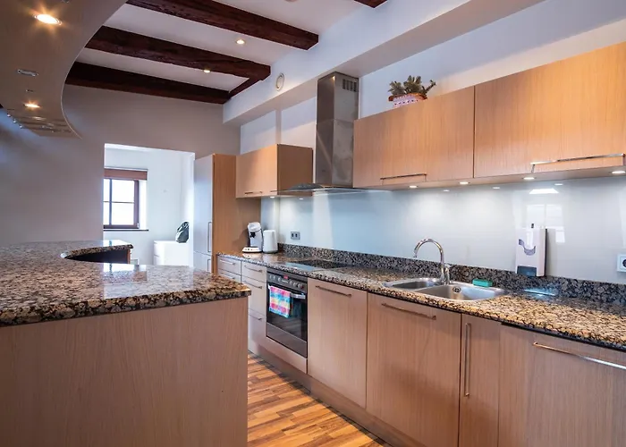 Dream - Five Bedroom Penthouse In Old Town شقة *